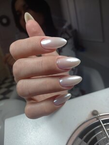 Маникюр и покрытие гель-лаком
