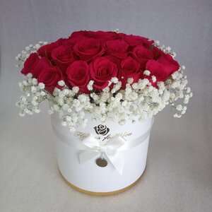 Коробка с розовыми розами-25 шт. 