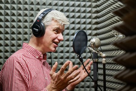Курс «Закадровое озвучивание и дубляж. Интенсив 2.5 мес»