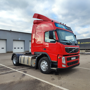 Седельный тягач VOLVO FM 2011 (4х2)