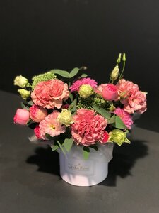 Композиция в шляпной коробке Розовое Счастье