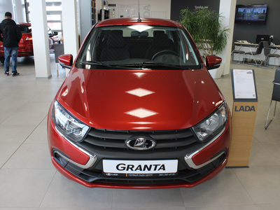 Lada Granta, седан