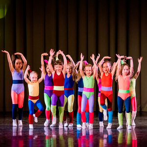 "Dance Mix", танцы для детей, 5-8 лет, пробное занятие