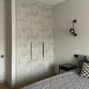 Распашные шкафы
