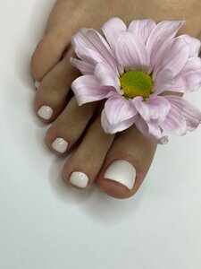 Педикюр
