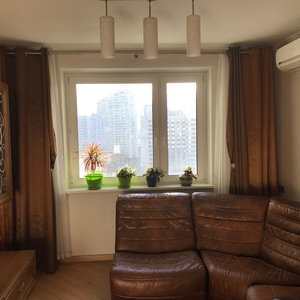 Пластиковое окно Rehau Blitz 
