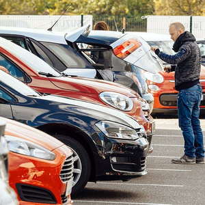 Услуга по выезду специалиста для оценки автомобиля