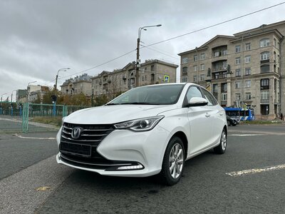Аренда автомобиля Changan Alsvin