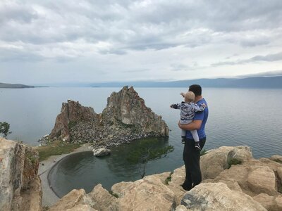Обзорная экскурсия по Хужиру: знакомство с местом силы