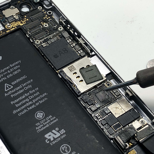 Нужен сложный ремонт iPhone?
