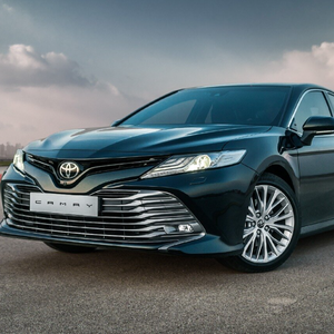 Toyota Camry 2019