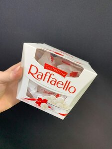 Конфеты "Raffaello"