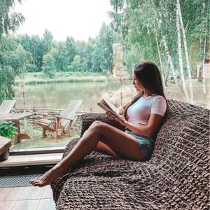 Аренда дома с баней и панорамным видом на лесное озеро.