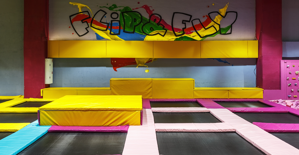 Trampoline park FlipFly (Mira Street, с51), trampoline center