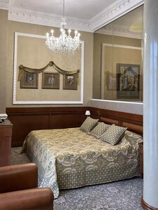 Номер De Luxe, 33 