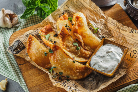 Мини-чебуреки с уткой