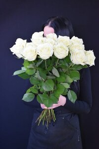 Букет 15 Роз на ленте