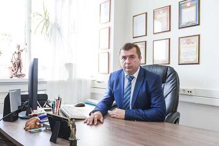 Адвокат срочный выезд. Уголовный адвокат, Выезд 24/7 