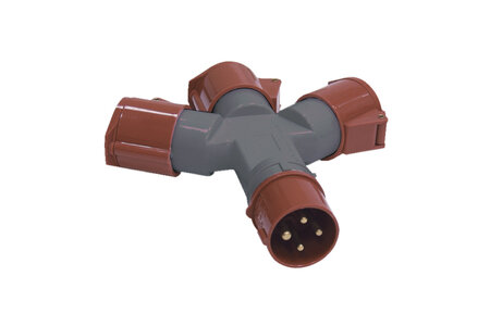 Адаптер трехлучевой TS1013 16A 250B IP44