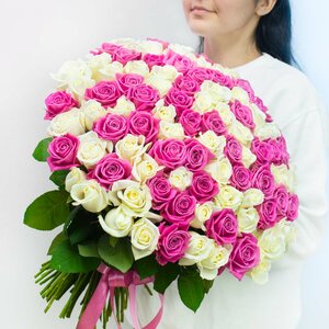 Краснодарфлора 101 белая и розовая роза 60 см