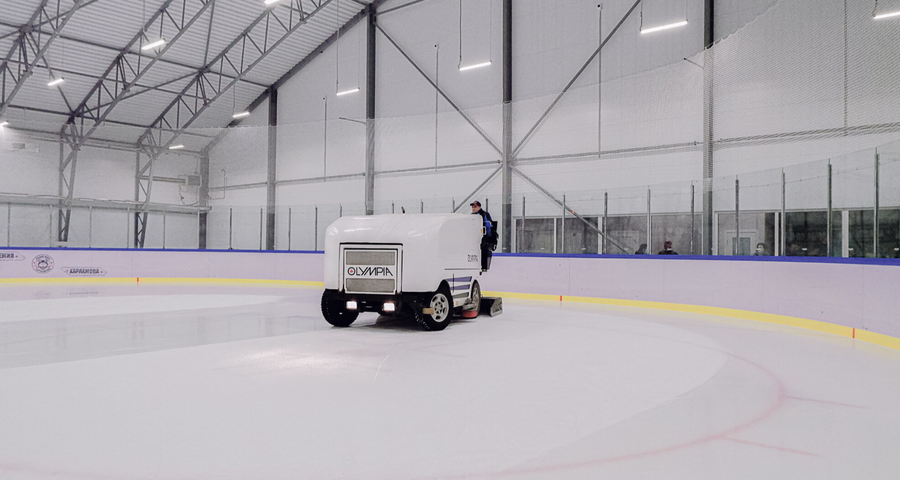 Photo: Mkha,Delfin, skating rink, Россия, Находка, Пограничная улица, 2А - Yande