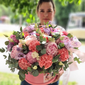 Пионовый подарок любимой