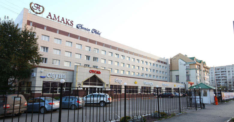 АМАКС Премьер-отель (Монастырская ул., 43), гостиница в Перми
