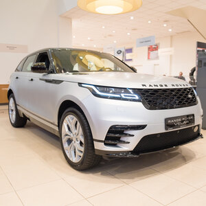 RANGE ROVER VELAR