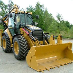 Экскаватор-погрузчик CAT 432 F