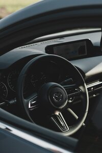 Запчасти для автомобилей Mazda