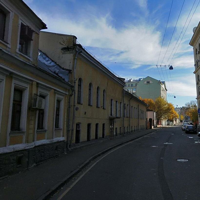 Старомонетный переулок москва