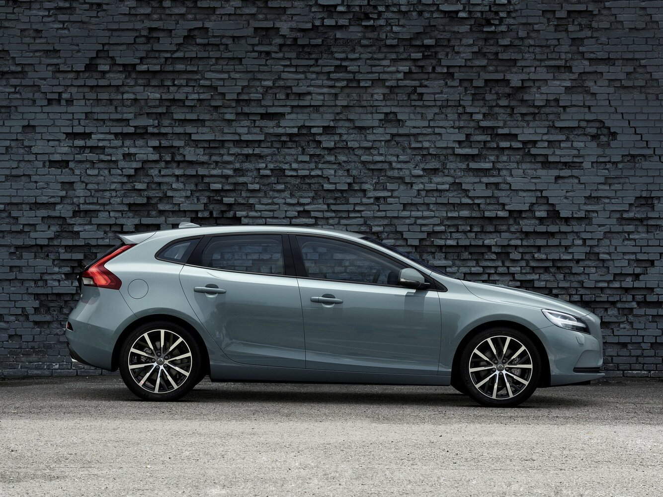 Volvo V40, вид 2