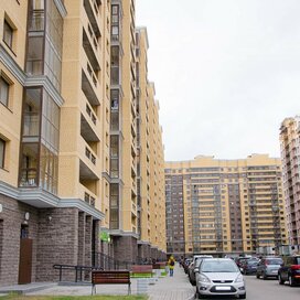 Купить 4-комнатную квартиру с высокими потолками в ЖК «Московский квартал» в Санкт-Петербурге и ЛО - изображение 2