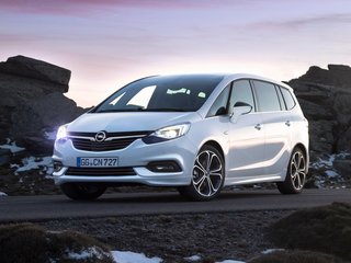 Opel Zafira C Рестайлинг
