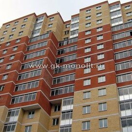 Купить трехкомнатную квартиру в ЖК «Мещерихинские дворики» в Москве и МО - изображение 2