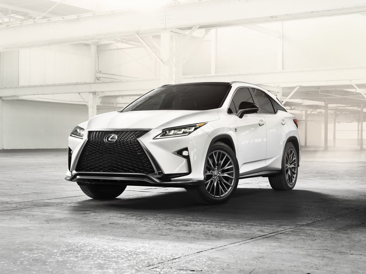 Цены на Lexus