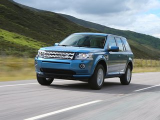 2012 Land Rover Freelander II Рестайлинг 2, белый, 1650000 рублей, вид 1
