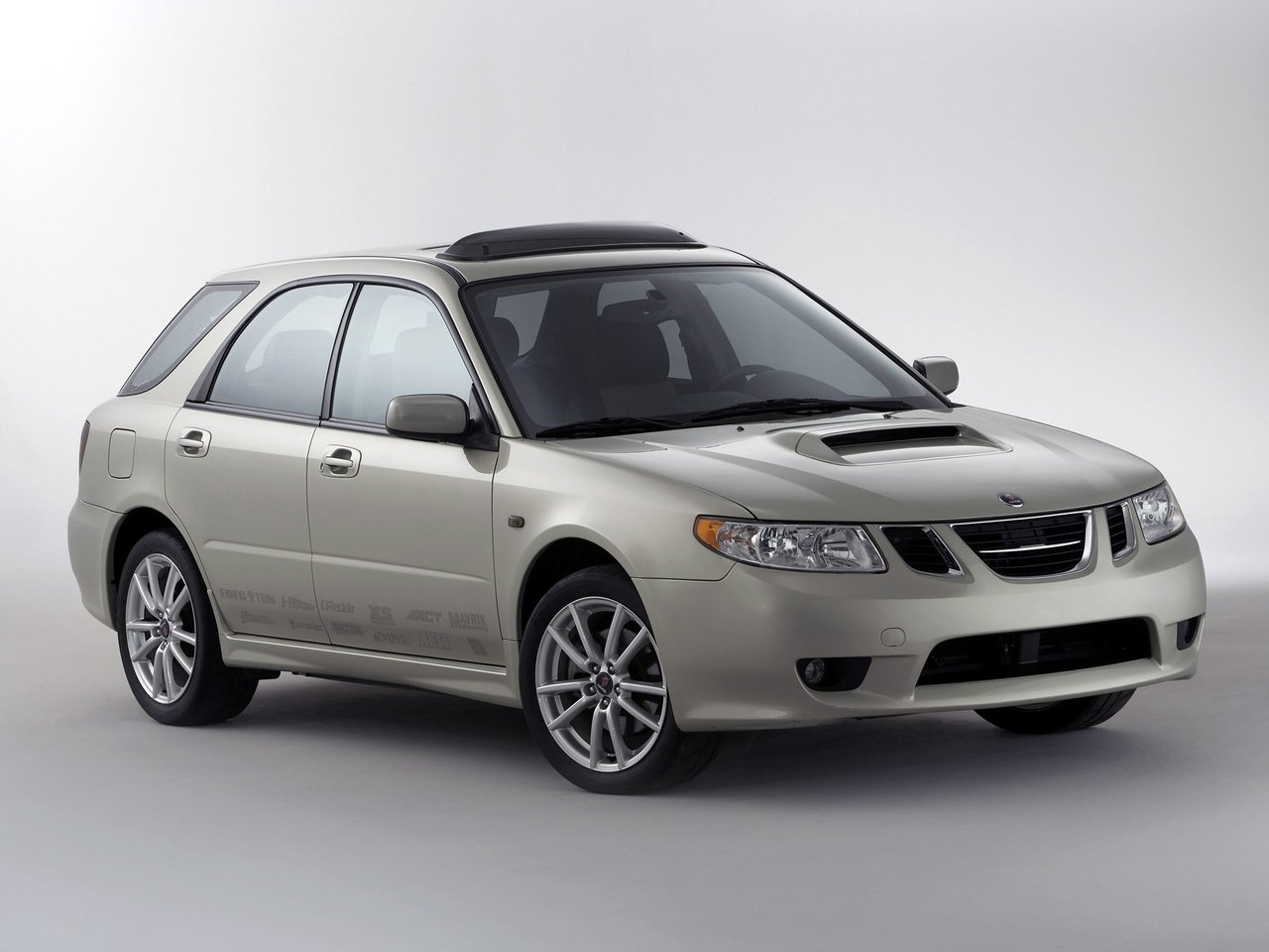 Saab 9-2X Основной вид