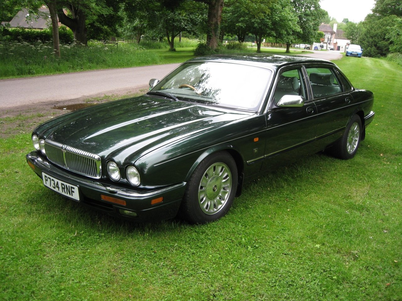Daimler X300 Основной вид