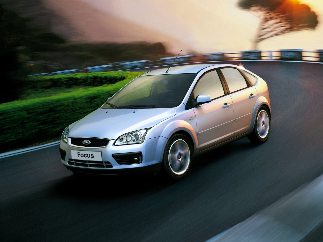 Ford Focus 2 поколение, Хэтчбек 5 дв. - технические характеристики ...