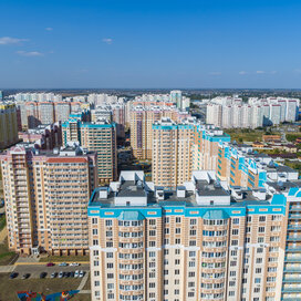 Купить 2-комнатную квартиру с парковкой в ЖК «Французский квартал» в Ростове-на-Дону - изображение 3