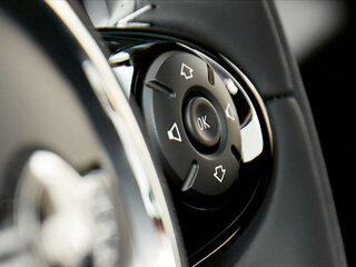 Спортивное кожаное многофункциональное рулевое колесо