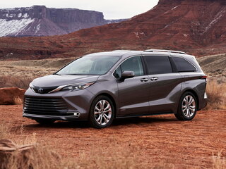 Toyota Sienna IV