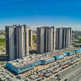 Купить квартиру с большой кухней в микрорайоне «Западный луч» в Челябинске - изображение 1