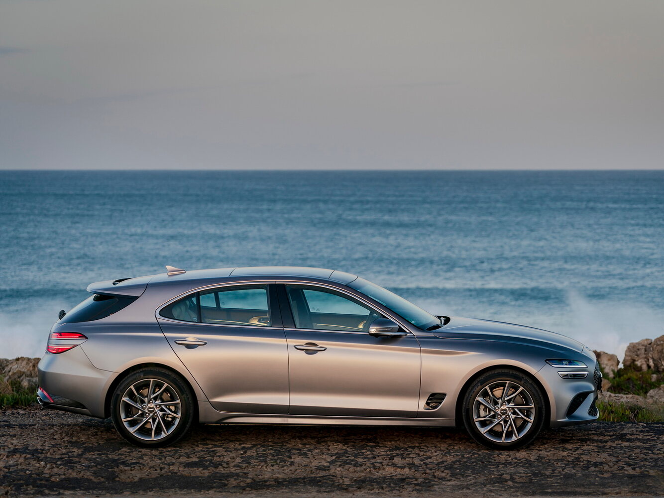 Genesis G70 Wagon, вид 2