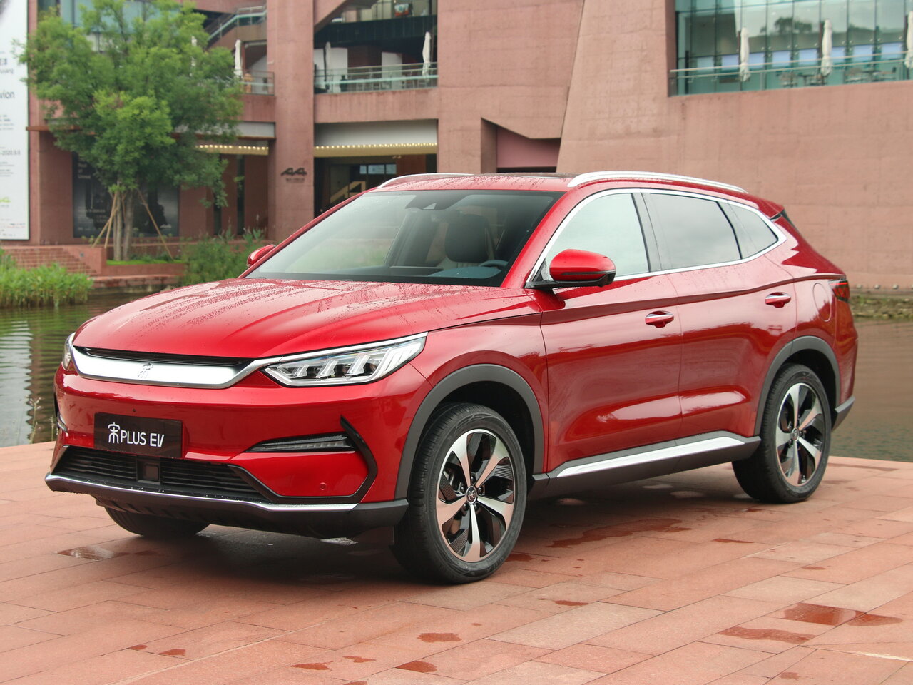 BYD Song Plus технические характеристики, модельный ряд, комплектации
