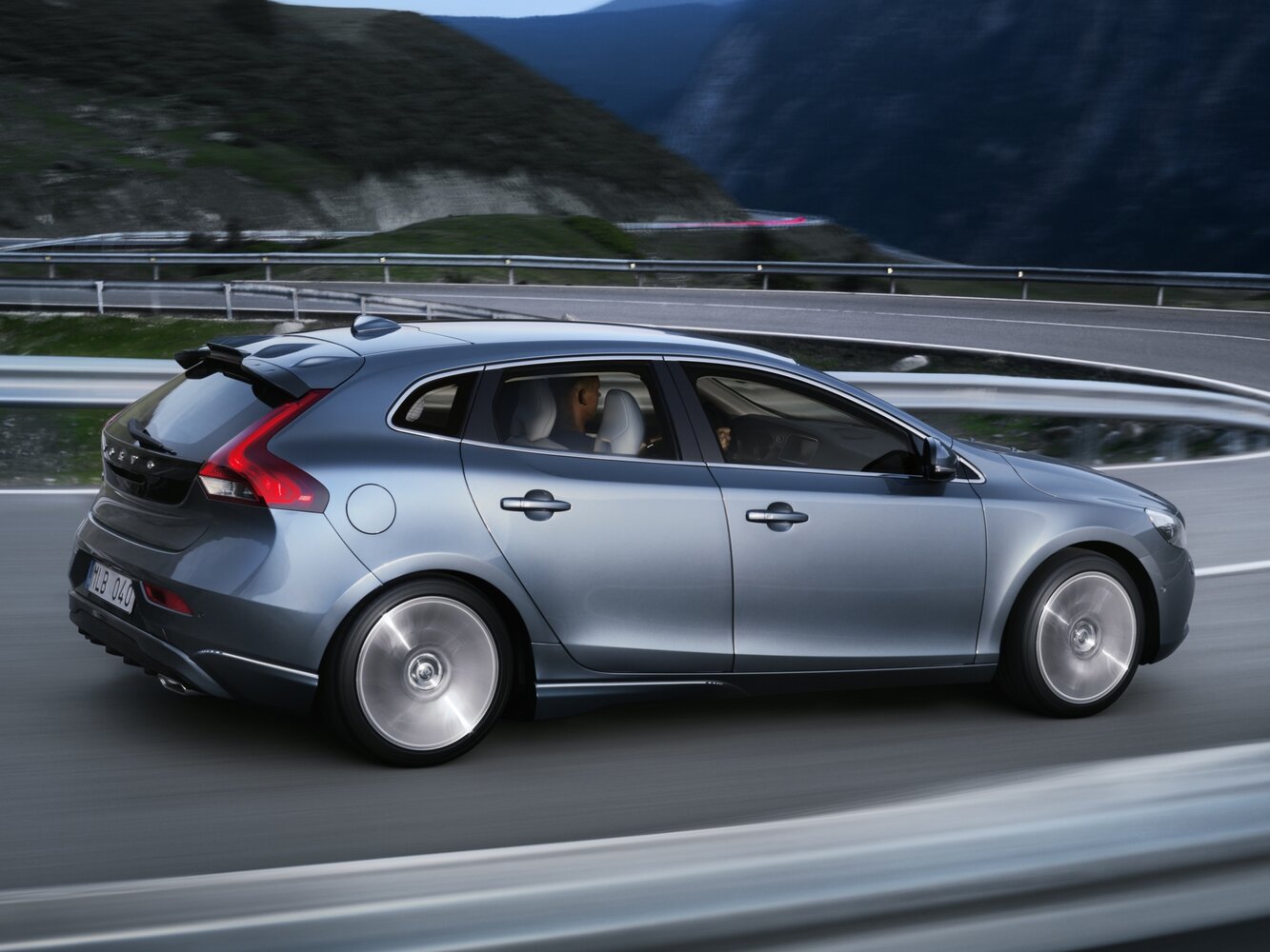 Volvo V40, вид 2