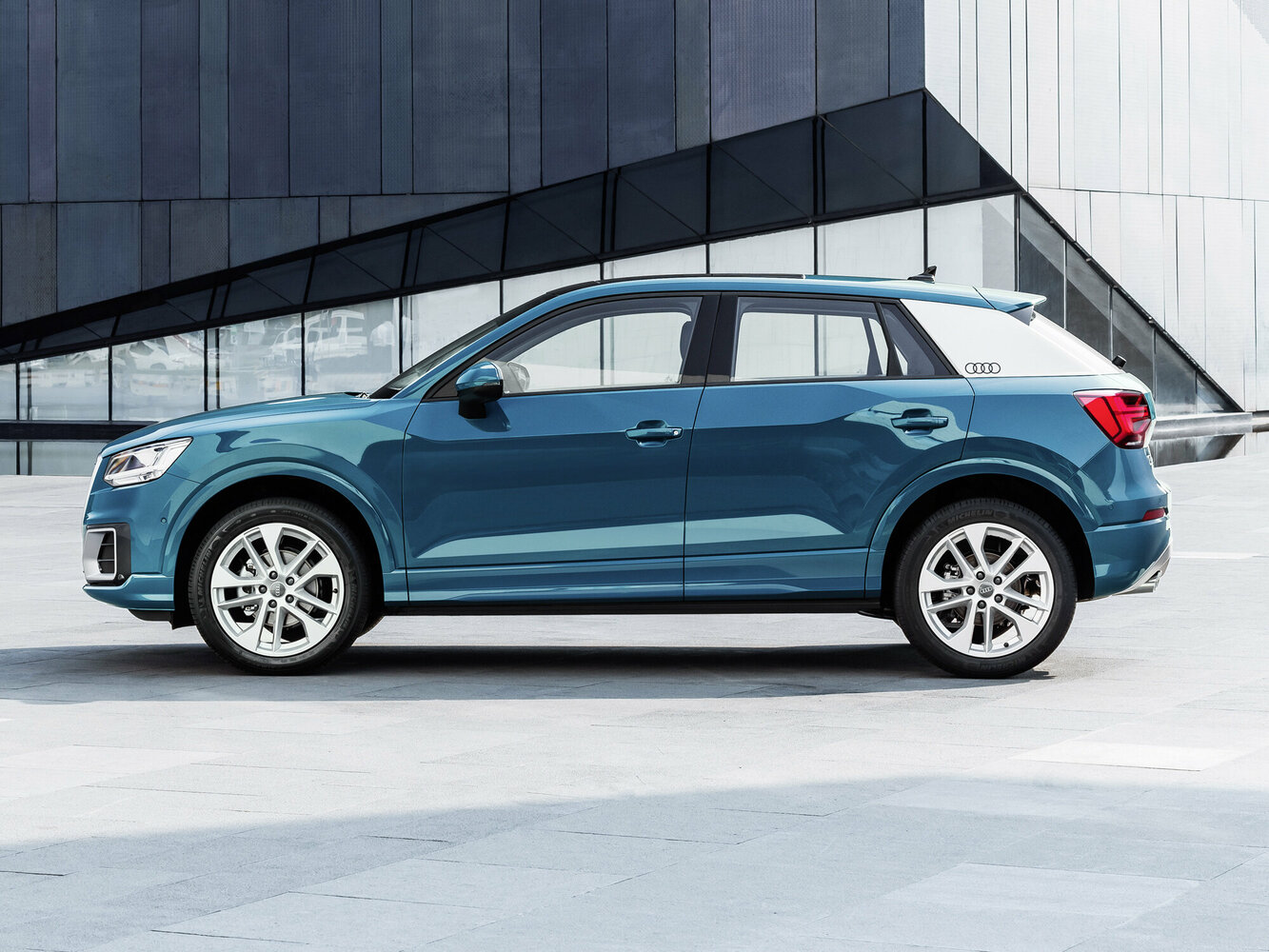 Audi Q2 EV, вид 2