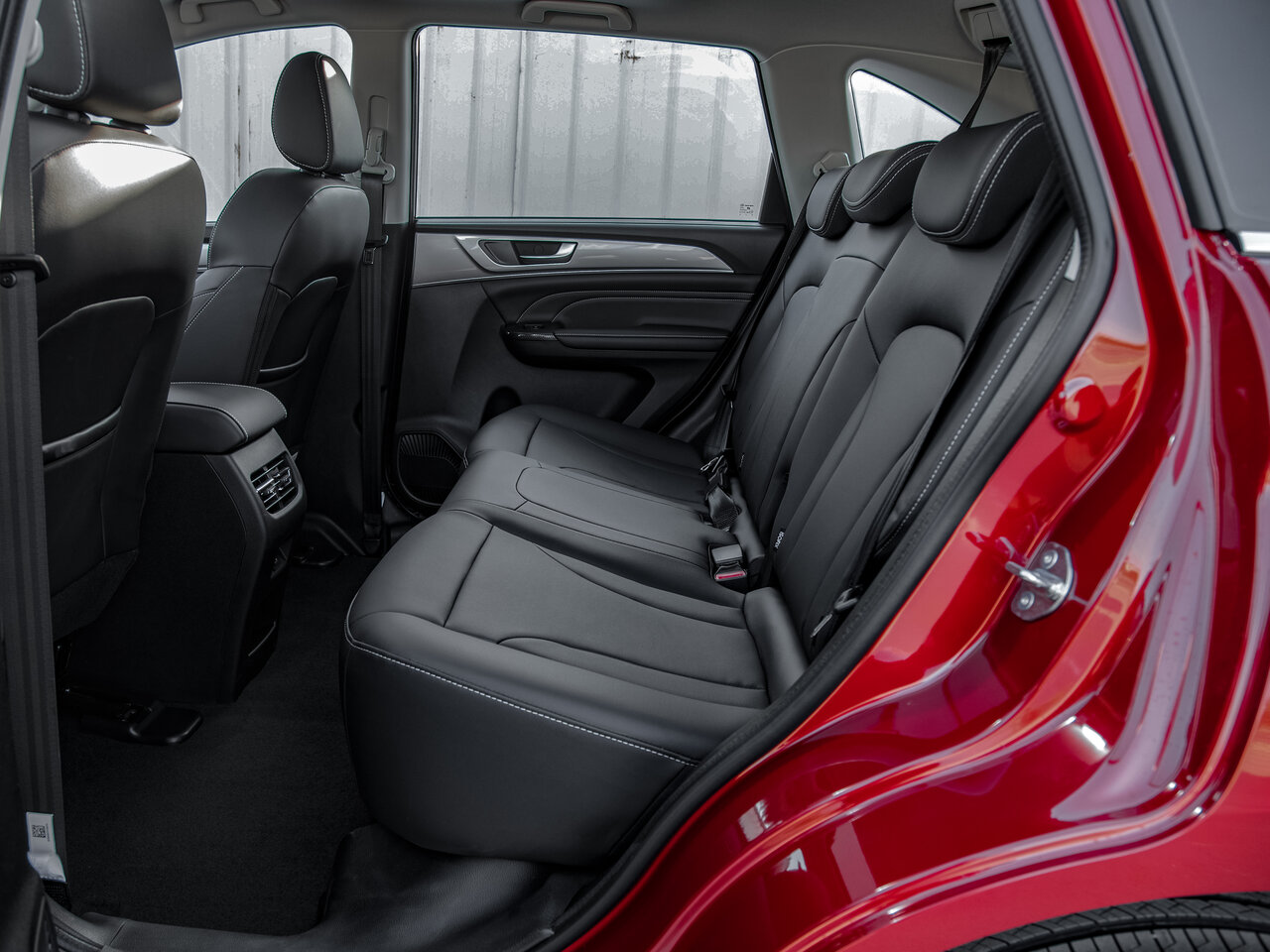 Haval m6 фото салона и багажника