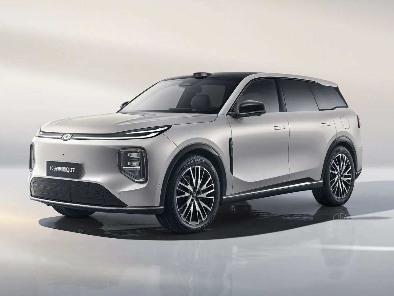 Changan Qiyuan Q07 Основной вид